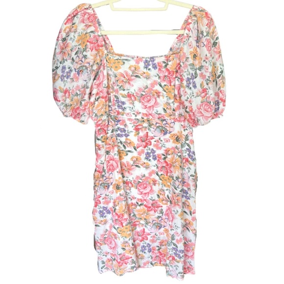 Dresses & Skirts - Floral Puff Sleeve Dress with pockets Womens size XL